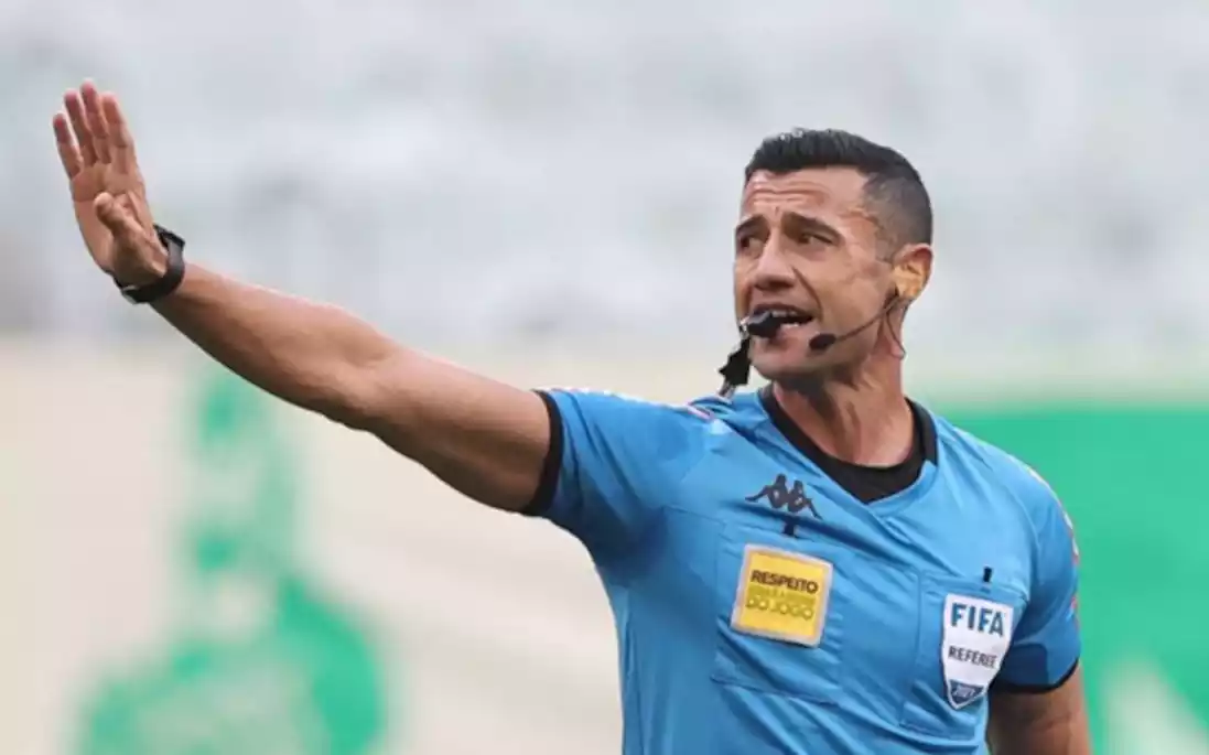 Cbf Divulga Escala De Arbitragem Completa Para Corinthians X Flamengo Pela