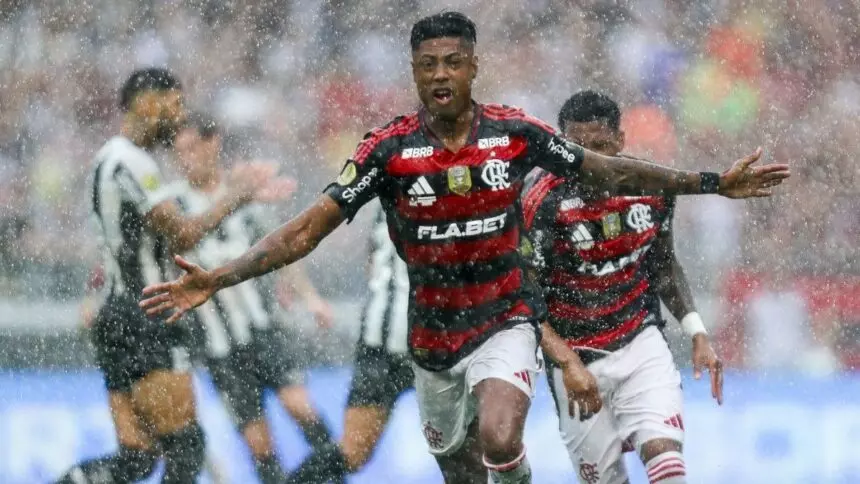 Torcedores Do Botafogo Fazem Piada Racista Contra Bruno Henrique Do